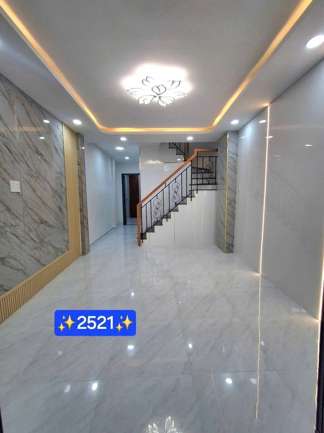 Tạ Quang Bửu Q8 - MS 2521